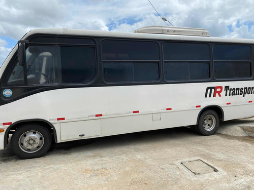 Imagem 2 de 7 de Neobus Thunder Lo