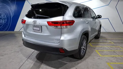 Toyota Highlander 3.5 Xle