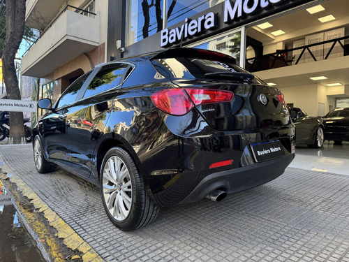 Alfa Romeo Giulietta 1.4 Distinctive 170cv At