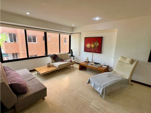 En Alquiler Apartamento En Campo Alegre. Chacao - Caracas
