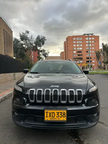 Jeep Cherokee 3.2 Longitude
