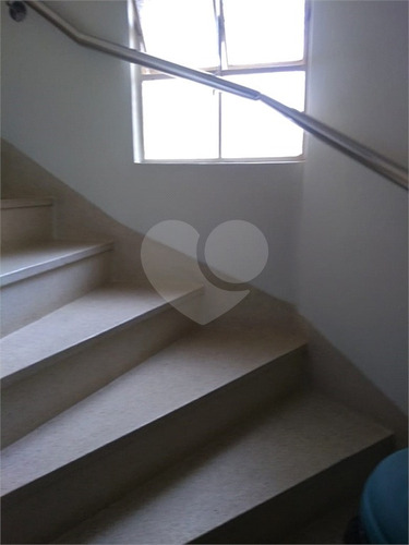 Imagem 18 de 23 de Apartamento Impecável A Venda! - Reo372346