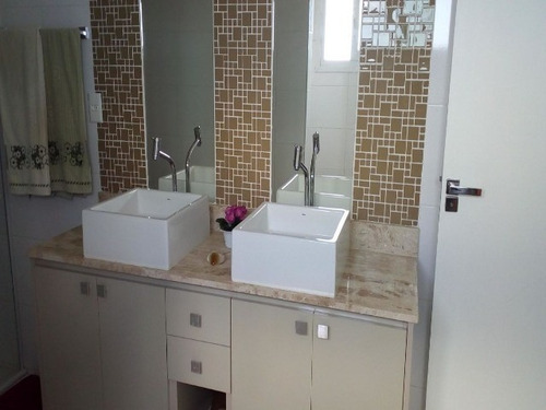Imagem 5 de 20 de Excelente Casa Finamente Decorada Com 260m2 Em Alphaville Litoral Ii - Adr490 - 31993079