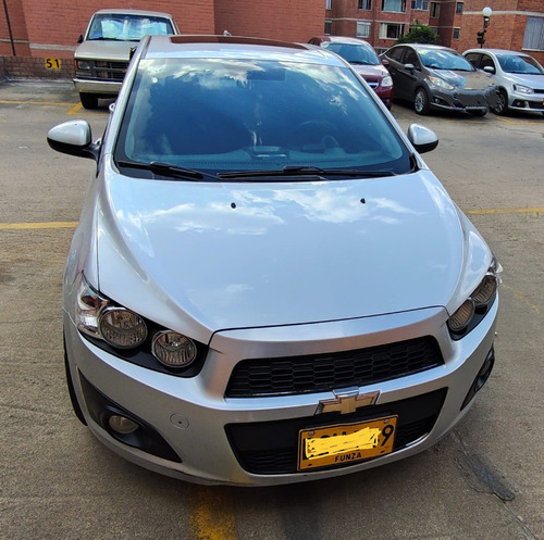 Chevrolet Sonic 1.6 Lt 4 p Mecánica