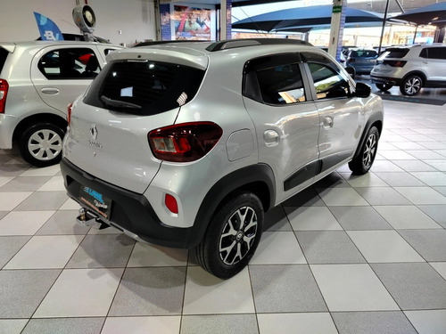 Renault Kwid 1.0 12V SCE FLEX OUTSIDER MANUAL