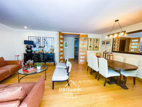 Departamento En Venta De 3 Dorm. Con Jardin En Las Condes