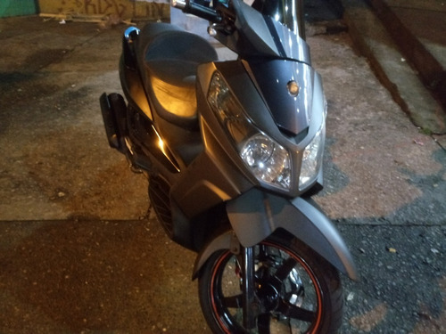 Moto Citycom Dafra 300