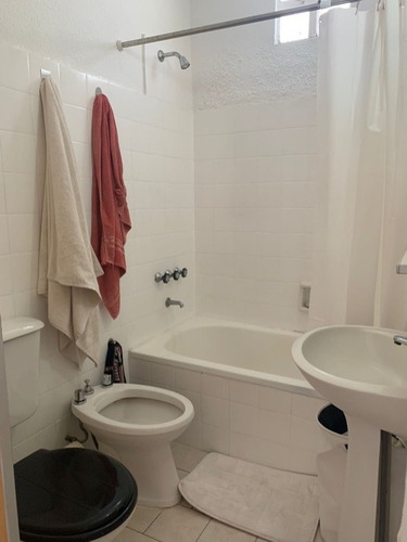 Imagen 3 de 7 de Departamento En Venta En Wilde Centro
