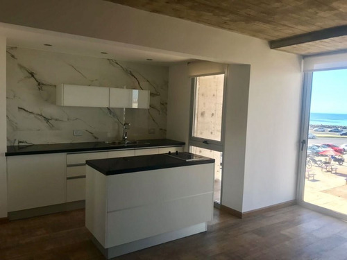 Imagen 2 de 12 de Dos Ambientes A Estrenar - Vista Al Mar