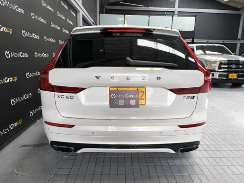 Volvo XC60 2.0 T5 Awd R-design
