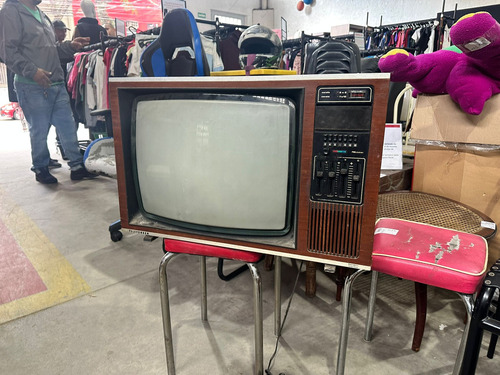 Tv Tele Modelo A - Televisor Alfanumérico A (Usado)