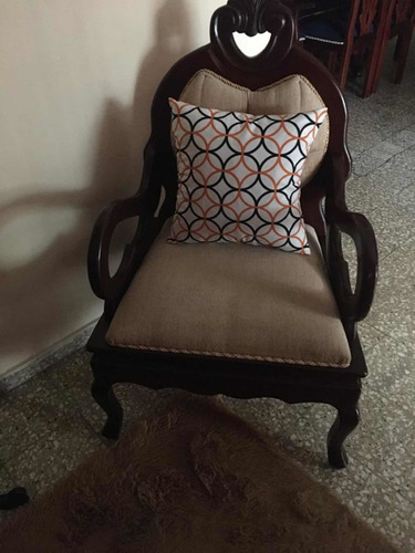 Imagen 2 de 3 de Juego De Muebles En Caoba
