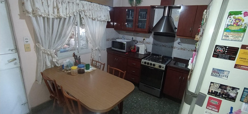Casa En Venta En Lanús Oeste, Lanús, G.b.a. Zona Sur