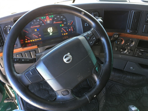 Oportunidade!!! Volvo Fh 460 Globetrotter I-shift 6x4 2013