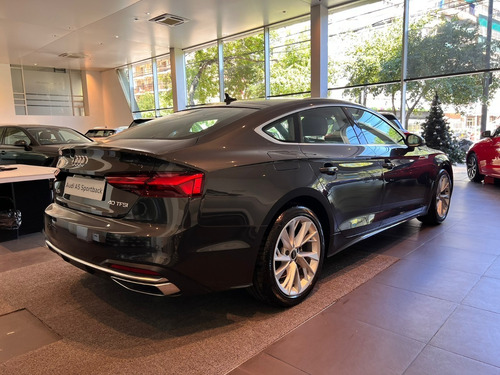 Imagen 5 de 23 de Nuevo Audi A5 Sportback 40 Tfsi Advanced 190cv Mildhibrid