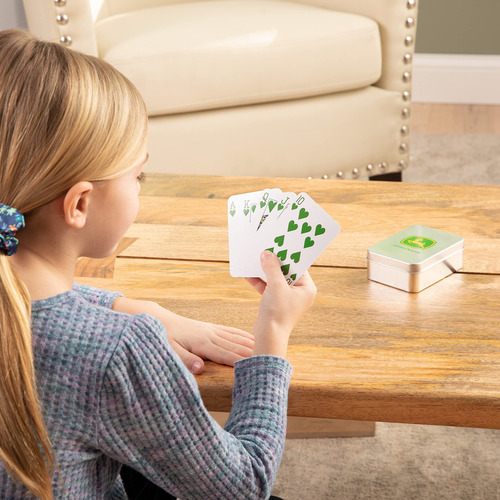 Cartas De Juego Y Lata De Colección Para Noche Familiar