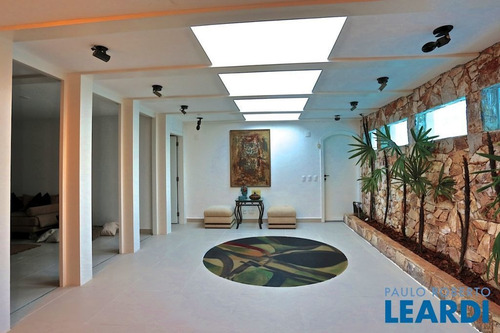 Imagem 12 de 15 de Casa Assobradada - Alto De Pinheiros - Sp - 532231