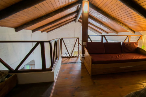 Casa En Alquiler Temporal, En Playa Grande, Con Piscina Climatizada.