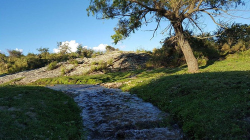 Terreno - La Falda, Córdoba, Argentina.