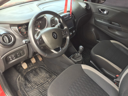 Renault Captur 2.0 Zen 2017 Bordo