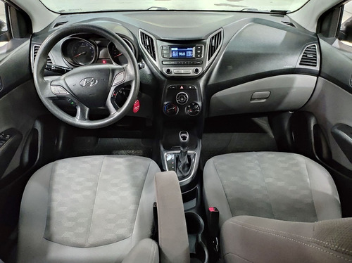Imagem 3 de 19 de Hyundai Hb20s Comfort Plus 1.6 Flex Autom.