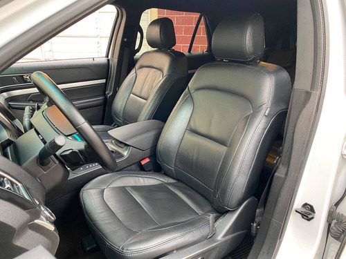 Imagen 7 de 14 de Ford Explorer 2016 Xlt Piel V6 4x2 Sync 4x2 Rin 18 At