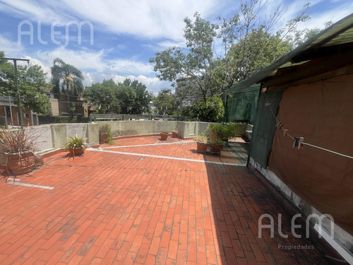 Casa/ph En Venta En Devoto, 5 Ambientes Con Gran Terraza