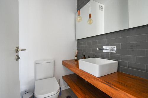 Casa En Venta En Puertos Del Lago.