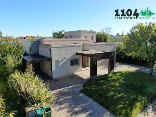 Imagen 2 de 30 de Casa En Venta - Los Eucaliptus - 305m2/784m2 5 Ambientes