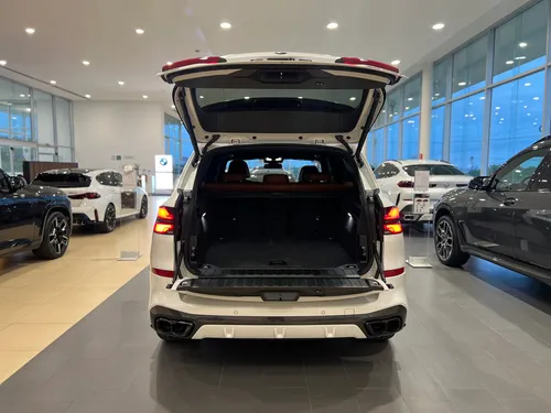 BMW X5 4.4 V8 M60I