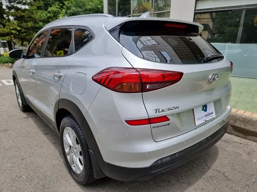 Hyundai Tucson 2.0 Advance 4X2 At