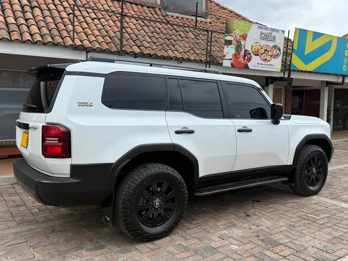 Toyota Prado First Edition 2.4cc At Aa 4x4