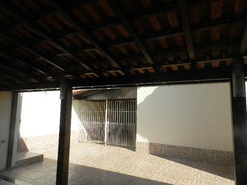 Imagem 13 de 14 de Casa Para Venda Em Porto Real, Village, 3 Dormitórios, 1 Suíte, 1 Banheiro, 4 Vagas - 010079_1-1121155