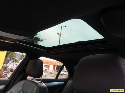 Imagen 24 de 25 de Mercedes-benz Clase C250 Avantgarde