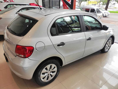 Imagem 6 de 15 de Volkswagen Gol 1.6 Tl Mc S 2015