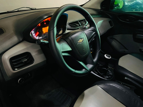 Chevrolet Onix 1.0 Joy 5p
