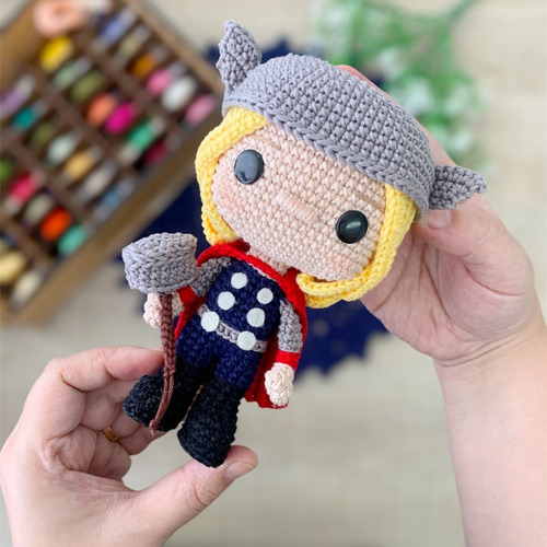 Thor Boneco De Amigurumi Os Vingadores Super-herói