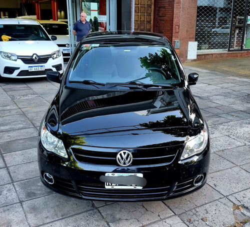 Volkswagen Voyage 1.6 Highline Imotion