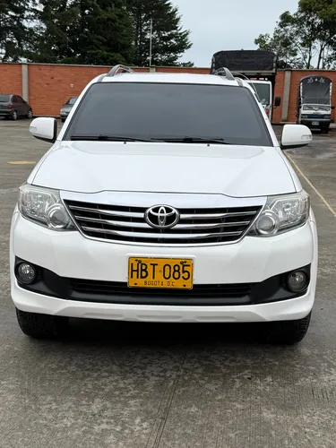 Toyota Fortuner 2.7l 4x2