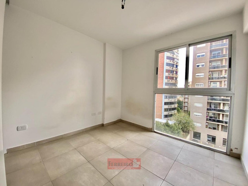 Imagen 8 de 14 de Venta De Departamento 3 Ambientes En Edificio Piamonte Iii