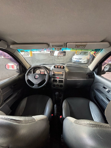 Fiat Palio Weekend Adventure Locker 1.8 8V (Flex)