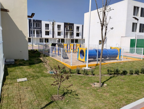 Casas De 4 Recamaras En Senderos Tecamac Desarrollo Con Acceso Controlado En Ojo De Agua Tecamac Edomex