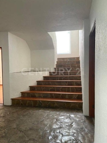 Imagen 9 de 19 de Casa En Renta En Fuentes Del Valle, San Pedro Garza García.