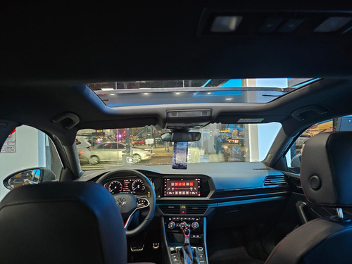 Volkswagen Vento 2.0 Tsi Gli 211cv App Connect + Nav