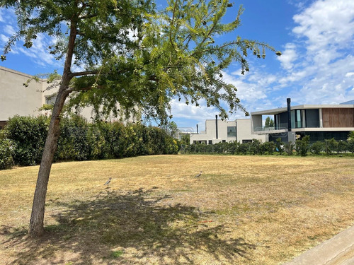 Lote En Venta En Ayres Plaza, Pilar