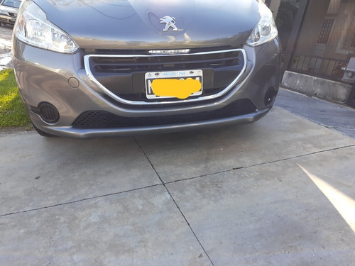 Imagen 5 de 13 de Peugeot 208 2014 1.5 Active