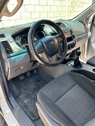 Ford Ranger 2.5 Xlt Cabina Doble 4x2 Mt