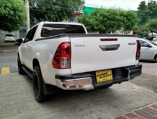 Toyota Hilux 2.4l 4x4