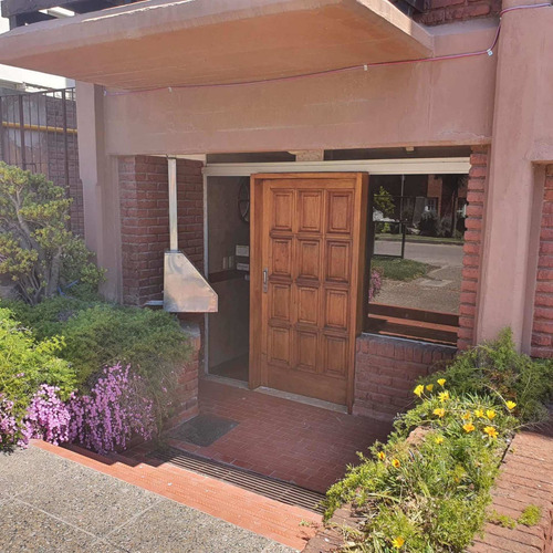 Imagen 13 de 14 de Vendo Depto 2 Ambientes Punta Mogotes 2 Cuadras Del Mar Excelente Estado Mar Delplata