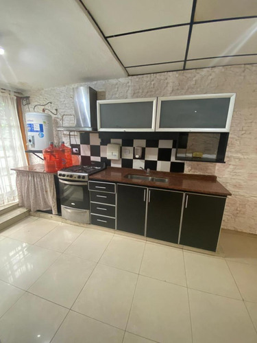 Casa En Alquiler De 3 Ambientes En San Miguel